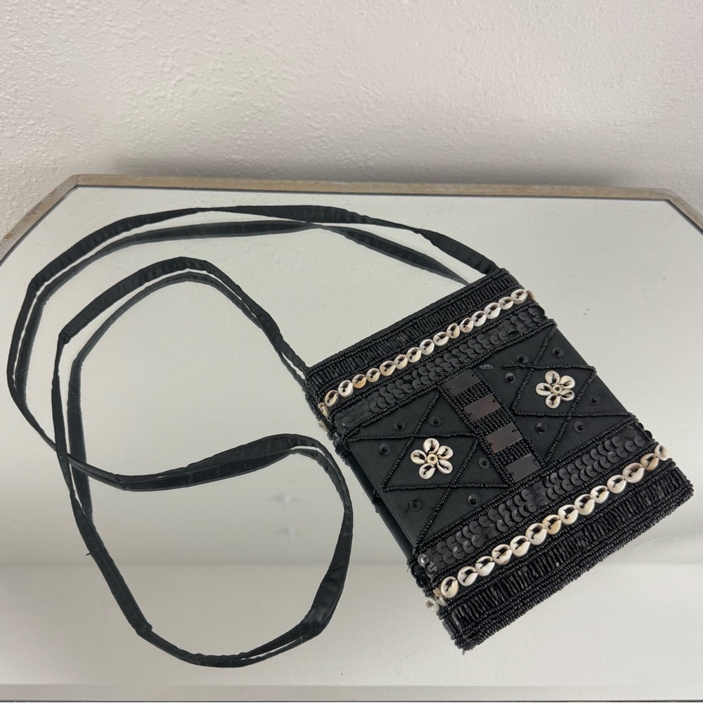Vintage 90s Black Cloth Beaded Seashell Art Deco Small Crossbody Bag Purse